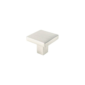 CONTEMPORARY ADVANTAGE ONE    BRUSHED NICKEL SQUARE KNOB