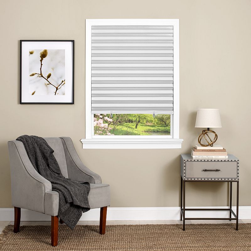 <C> 48x75 WHT REDI SHADE      STICK ON BLINDS