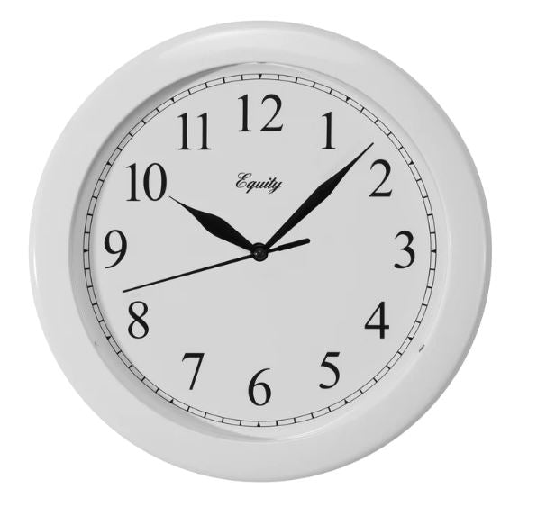 10"RD WHT AA WAL CLOCK        8.5 WHT FACE/QUARTZ/INDOOR