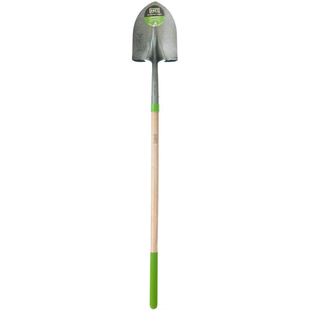 LONG WOOD HANDLE ROUND        POINT SHOVEL WITH COMFORT STEP